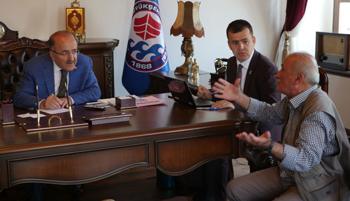 Trabzon'da tarihi binada halk günleri