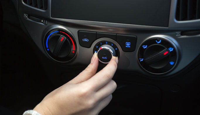 Araba kullanırken bunu yapanlar dikkat – Çok zararlı