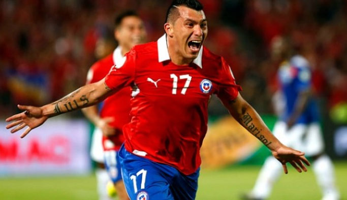 Trabzonspor taraftarından Medel harekatı