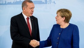 Erdoğan Merkel ile görüştü