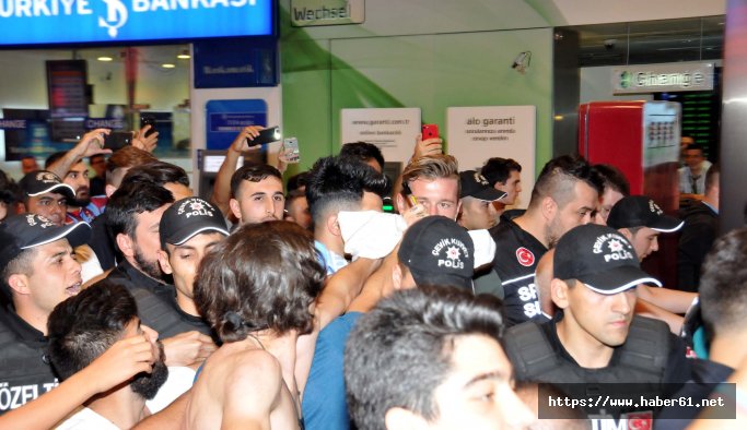 Trabzonspor taraftarı Kucka'yı şaşırttı