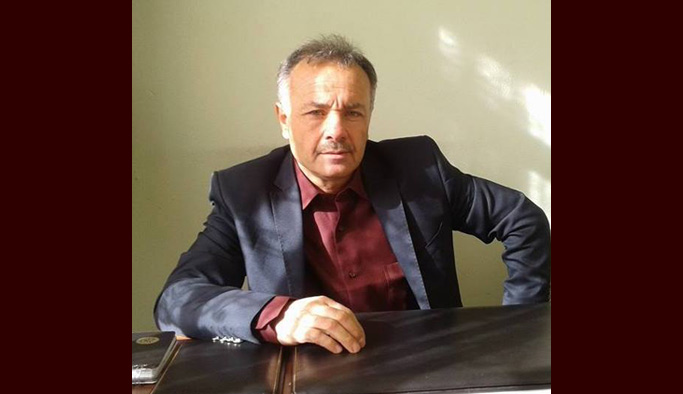 Muhtar, komşusuna yardım ederken öldü