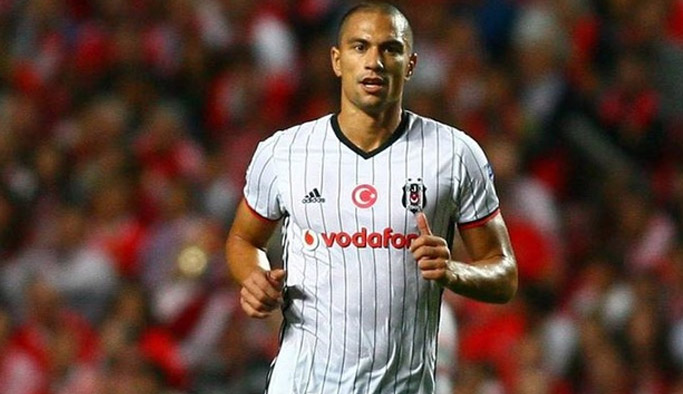 Trabzonspor ile adı anılan isim imzayı attı