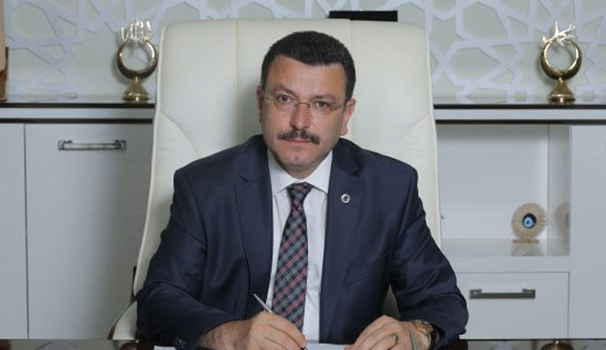 Genç: Cumhurbaşkanımız ve milletimiz darbenin önünde durdu