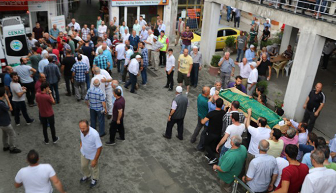 Nehir'i ararken hayatını kaybeden gençler toprağa verildi