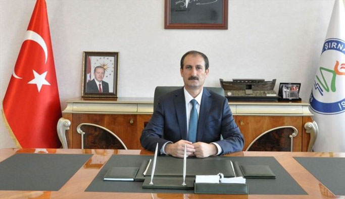 Üniversite rektörü kalp krizi geçirdi