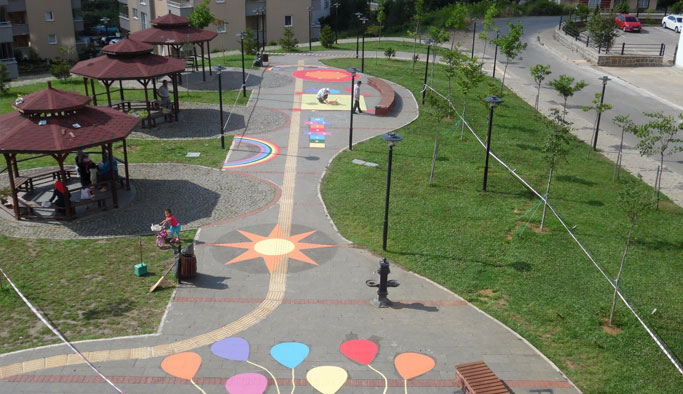 Ortahisar, çocukları sevindirdi