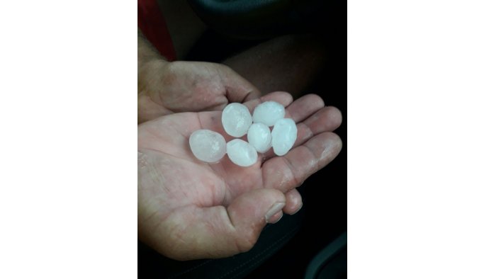 Dolu yağışı Balıkesir'i de vurdu