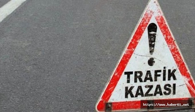 kamyonet ile otomobil çarpıştı: 3 yaralı - 28 Temmuz 2017