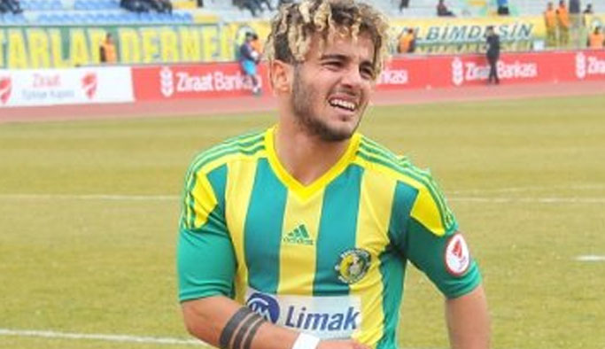 Trabzonsporlu oyuncu yeniden kiralandı