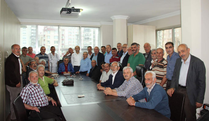 Mahallelilerden Başkan Sağıroğlu'na ziyaret