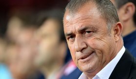 Gazeteci Fatih Terim'e böyle seslendi:  ‘O tazminatı bağışla Hocam’