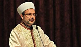 Mehmet Görmez Görevi devretti