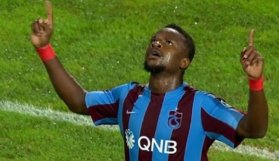 Ogenyi Eddy Onazi baba oldu