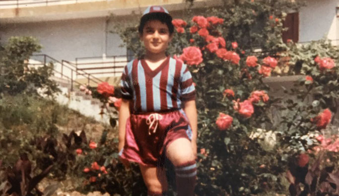 Trabzonspor yöneticisinden 50. yıl mesajı: Çocukluk fotoğrafını paylaştı