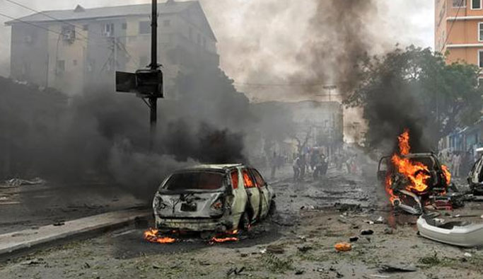 Bombalı araçla saldırı: 2 ölü 5 yaralı