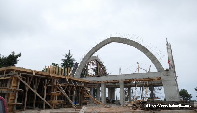 Ahi Evren altı otopark ve  cami inşaatı sürdürülüyor