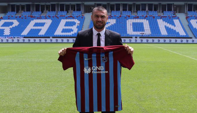 Burak Yılmaz: "İlk Trabzonspor dönemimde olduğum gibi..."