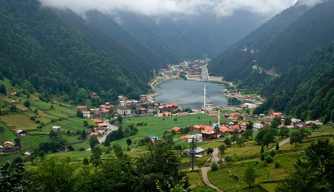 Uzungöl'de yeni projenin yapımı başladı
