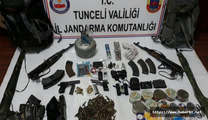 Kendilerini patlatan teröristlerin evinden çıkanlar şok etti