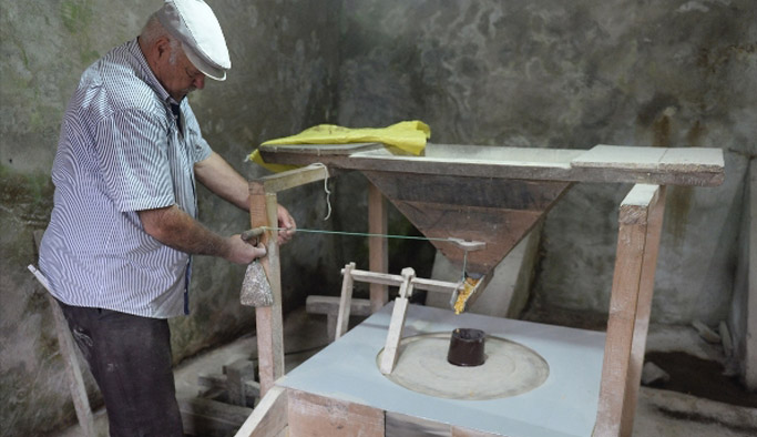 Değirmen ustalığıyla geçen yarım asır: Babası ile başladı...