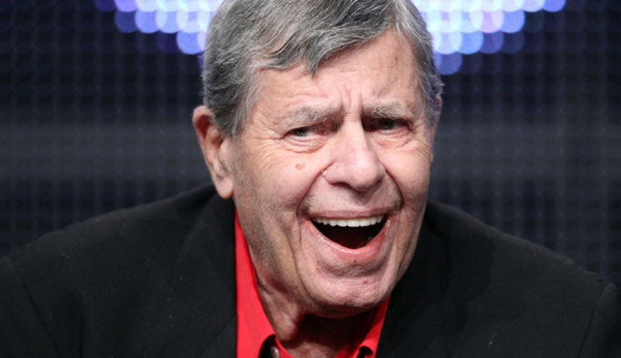 Dünyaca ünlü isim Jerry Lewis hayatını kaybetti