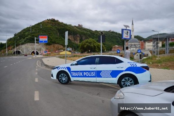 Trabzon trafiği maket arabalara emanet