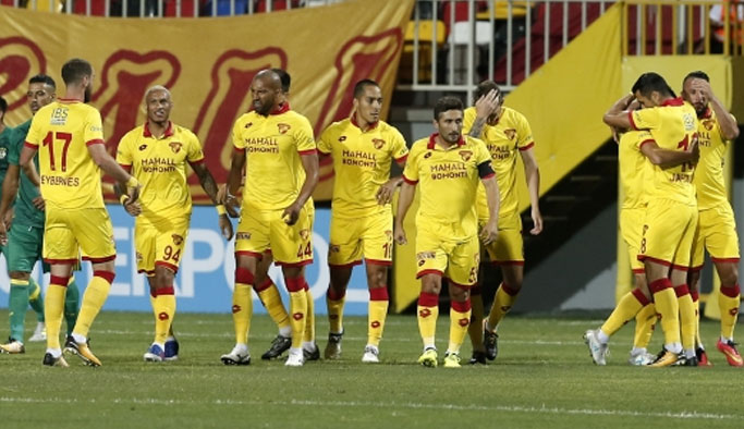 Göztepe-Trabzonspor Maçı Öncesi 15 Yıllık Hasret Sona Eriyor