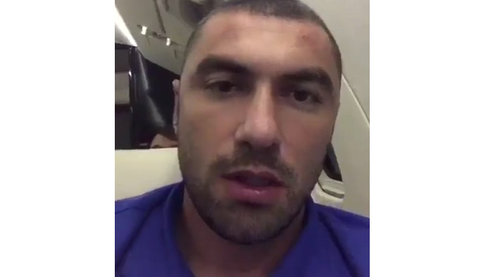 Kral Burak'tan sürpriz destek