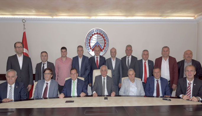 Trabzon'da iş adamları bayramlaştı