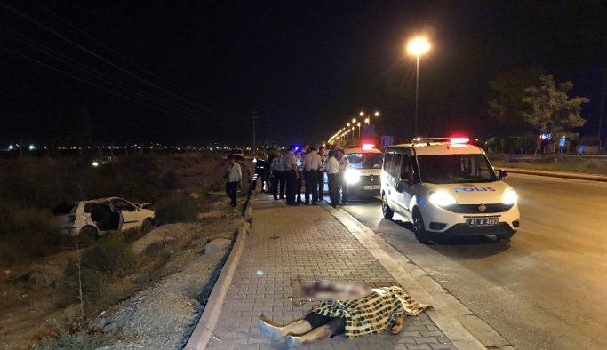 Otomobil takla attı: 2 ölü, 1 yaralı