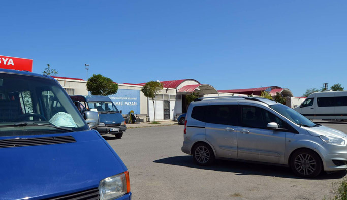 Trabzon'da oto pazarı duraklama döneminde