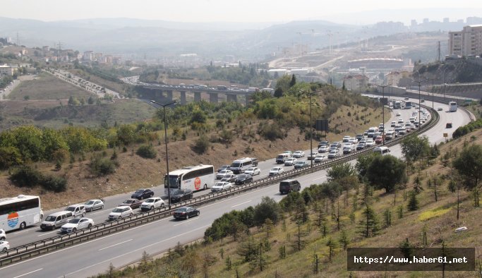 Bayram dönüş yolu çile dolu