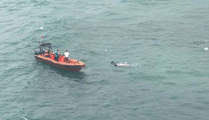 Denizde can pazarı: Genç kız boğuldu, 2 kişi son anda kurtarıldı