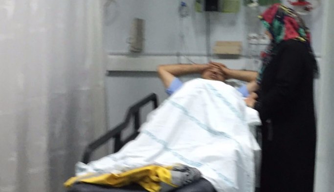 Ambulans devrildi:  3 yaralı