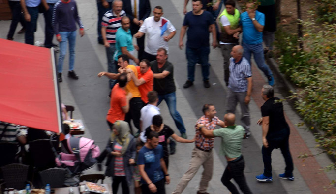 Trabzon'da park kavgası!