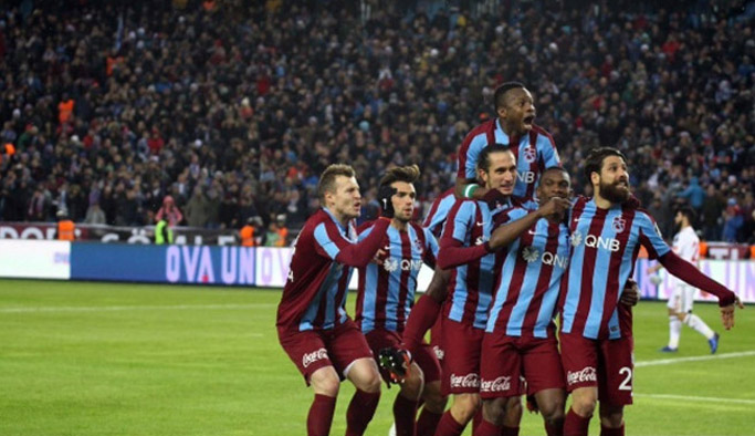 Trabzonspor'da 11'ler Belli Oldu: Gençlerbirliği Karşısında Sahaya Kimler Çıkacak?