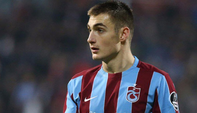 Trabzonsporlu Bero'dan Transfer Yorumu: Takımımız Daha İyi Olacak