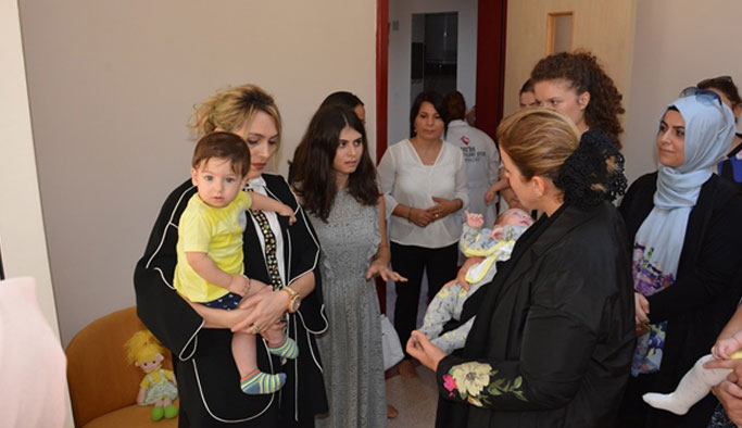 Trabzon'da Çocuk evleri ve Huzurevine ziyaret