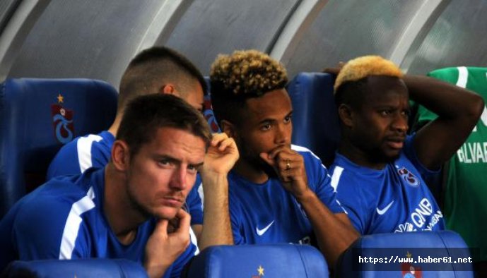 İki Trabzonsporlu Başakşehir'i bekliyor