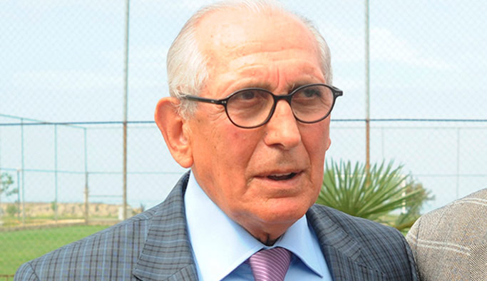 Özkan Sümer: Kulüp felakete gidiyor...