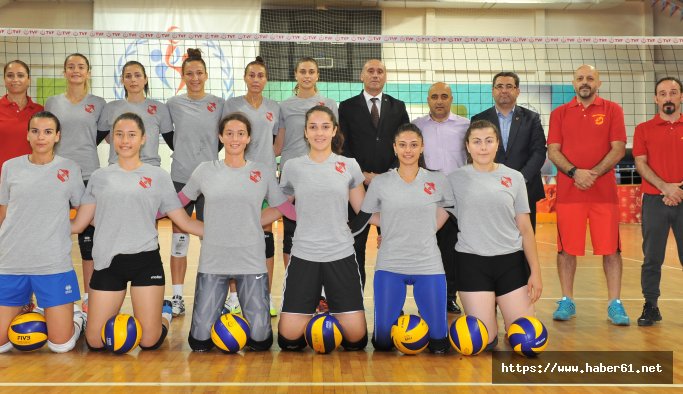 Birdal Öztürk'ten İdmanocağı'na moral ziyareti