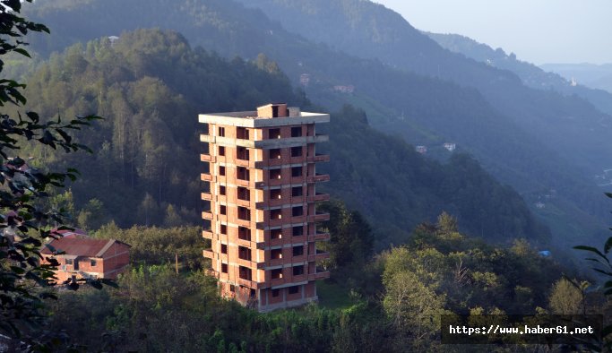 Trabzon'un konuştuğu binaya muhtardan açıklama