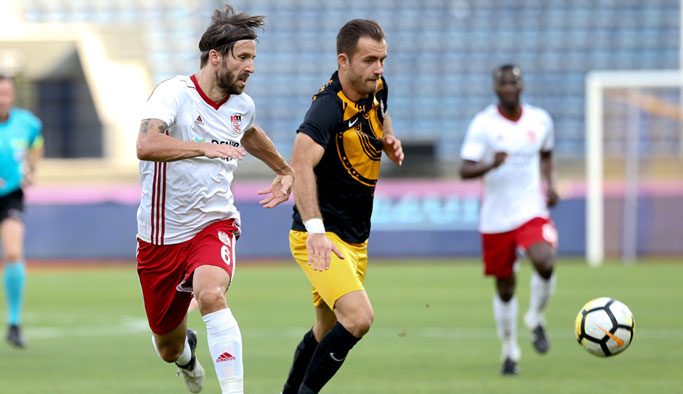 Sivasspor Osmanlıspor'u devirdi