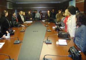 Mahallelere kadın eli değiyor