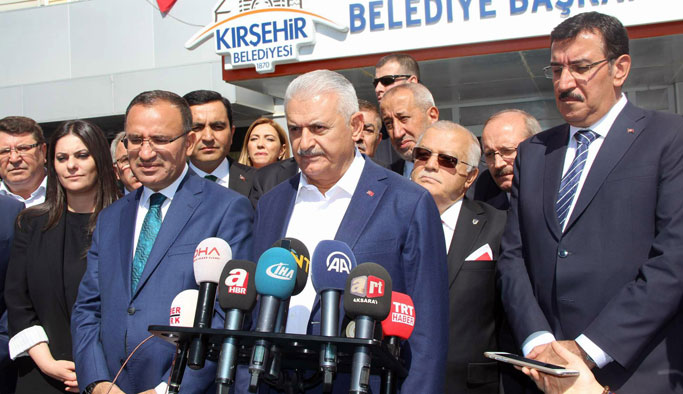 Referandum öncesi son uyarı: "Her şey masanın üzerinde..."