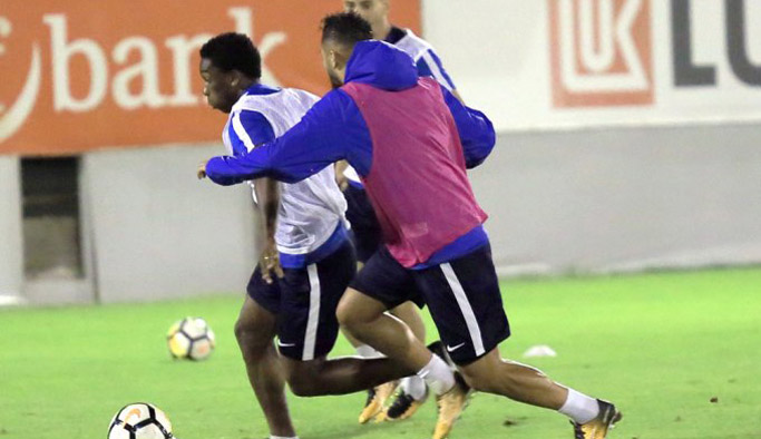 Castillo 11'i zorluyor