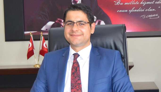 Artvinli kaymakam yeni görevine başladı