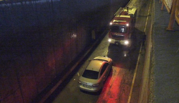 15 dakikalık yağış sel oldu