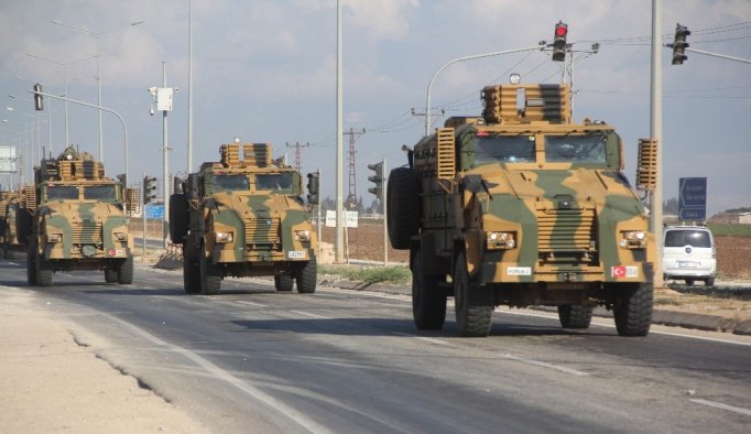 TSK’ya Ait Zırhlı Araç Konvoyu Reyhanlı’ya Ulaştı